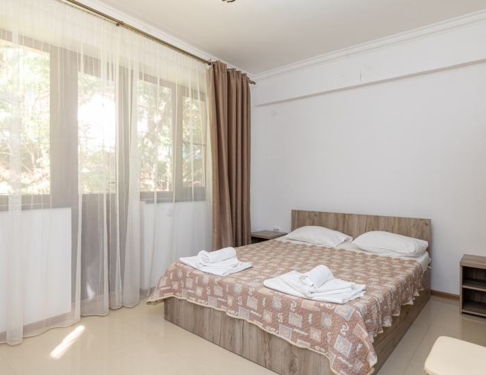 Полулюкс 2-местный 1-комнатный (корпус Новый) - Пансионат «Эвкалиптовая роща» Кындыг